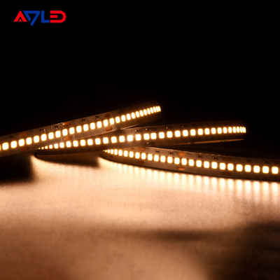 Yüksek Lumen SMD 2835 LED Şerit 240 Yüksek Parlaklık İçerideki Işıklandırma için Leds / M